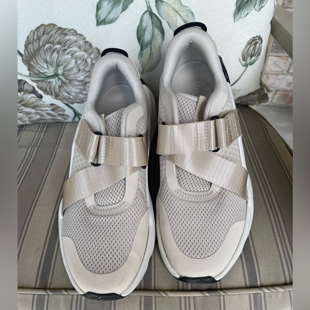 Sorel kinetic light strap sneaker - Picture 2 of 7